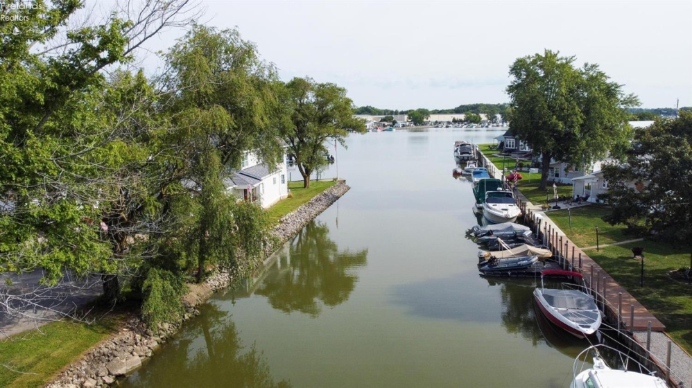 1550 Anchor Avenue, Port Clinton, 43452, 2 Bedroom Bedrooms, ,1 BathroomBathrooms,Residential,For Sale,Anchor,20263573