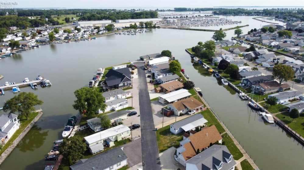 1550 Anchor Avenue, Port Clinton, 43452, 2 Bedroom Bedrooms, ,1 BathroomBathrooms,Residential,For Sale,Anchor,20263573