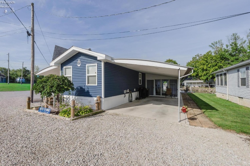 1550 Anchor Avenue, Port Clinton, 43452, 2 Bedroom Bedrooms, ,1 BathroomBathrooms,Residential,For Sale,Anchor,20263573