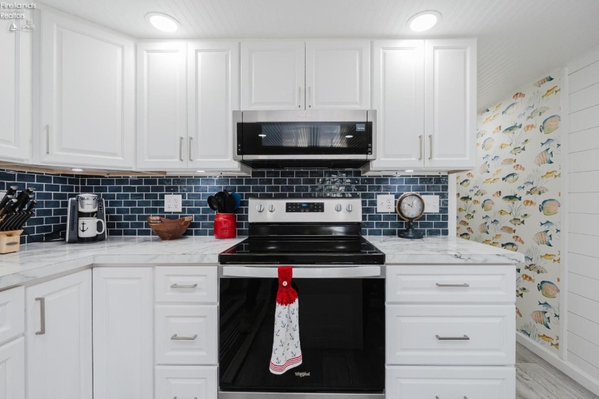 1550 Anchor Avenue, Port Clinton, 43452, 2 Bedroom Bedrooms, ,1 BathroomBathrooms,Residential,For Sale,Anchor,20263573
