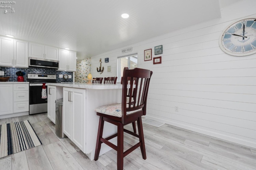 1550 Anchor Avenue, Port Clinton, 43452, 2 Bedroom Bedrooms, ,1 BathroomBathrooms,Residential,For Sale,Anchor,20263573