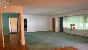 34 Riverlea Park, Tiffin, 44883, 2 Bedroom Bedrooms, ,1 BathroomBathrooms,Residential,For Sale,Riverlea Park,20263492