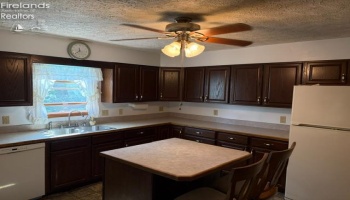 34 Riverlea Park, Tiffin, 44883, 2 Bedroom Bedrooms, ,1 BathroomBathrooms,Residential,For Sale,Riverlea Park,20263492