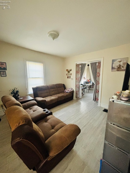 1115 Filmore Street, Sandusky, 44870, 5 Bedroom Bedrooms, ,2 BathroomBathrooms,Residential,For Sale,Filmore,20263606