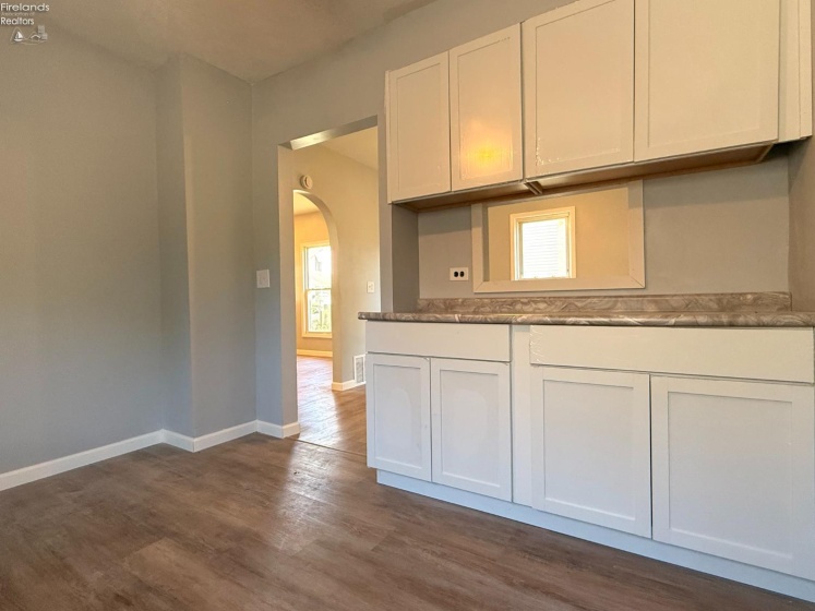 152 Garvin Avenue, Elyria, 44035, 3 Bedroom Bedrooms, ,1 BathroomBathrooms,Residential,For Sale,Garvin,20263603