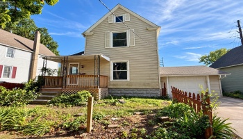 152 Garvin Avenue, Elyria, 44035, 3 Bedroom Bedrooms, ,1 BathroomBathrooms,Residential,For Sale,Garvin,20263603
