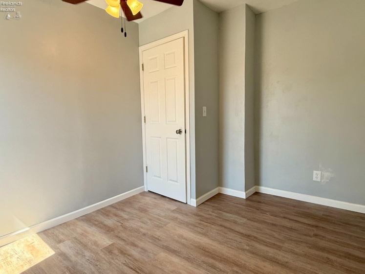 152 Garvin Avenue, Elyria, 44035, 3 Bedroom Bedrooms, ,1 BathroomBathrooms,Residential,For Sale,Garvin,20263603