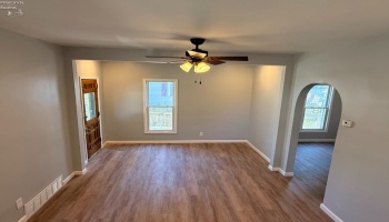 152 Garvin Avenue, Elyria, 44035, 3 Bedroom Bedrooms, ,1 BathroomBathrooms,Residential,For Sale,Garvin,20263603