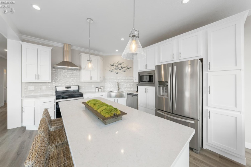 10850 Bayshore Road Waterview, Marblehead, 43440, 3 Bedroom Bedrooms, ,2 BathroomBathrooms,Residential,For Sale,Bayshore Road Waterview,20263607