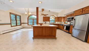 721 Laurel Avenue, Marblehead, 43440, 3 Bedroom Bedrooms, ,2 BathroomBathrooms,Residential,For Sale,Laurel,20263601