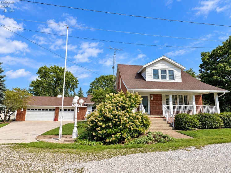 721 Laurel Avenue, Marblehead, 43440, 3 Bedroom Bedrooms, ,2 BathroomBathrooms,Residential,For Sale,Laurel,20263601