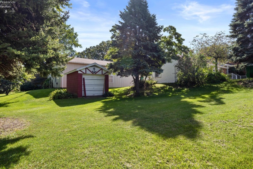721 Laurel Avenue, Marblehead, 43440, 3 Bedroom Bedrooms, ,2 BathroomBathrooms,Residential,For Sale,Laurel,20263601