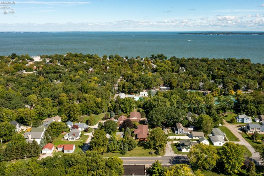 721 Laurel Avenue, Marblehead, 43440, 3 Bedroom Bedrooms, ,2 BathroomBathrooms,Residential,For Sale,Laurel,20263601