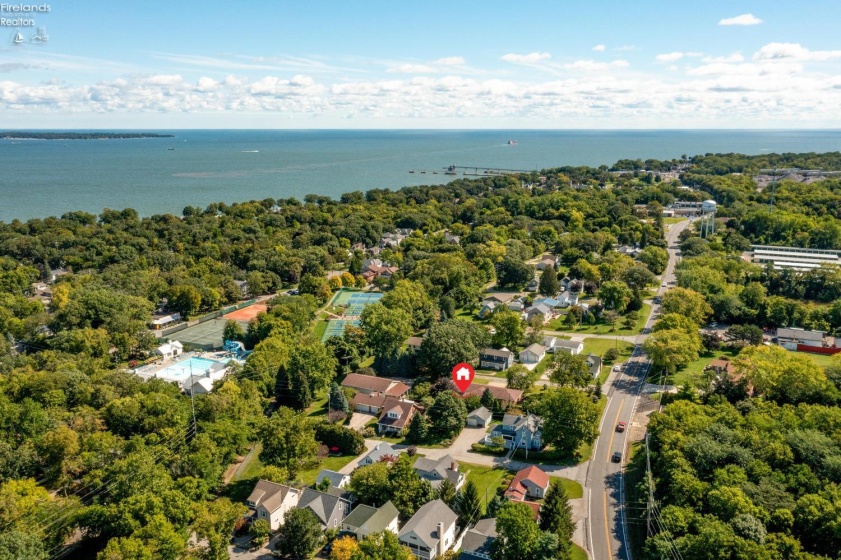 721 Laurel Avenue, Marblehead, 43440, 3 Bedroom Bedrooms, ,2 BathroomBathrooms,Residential,For Sale,Laurel,20263601