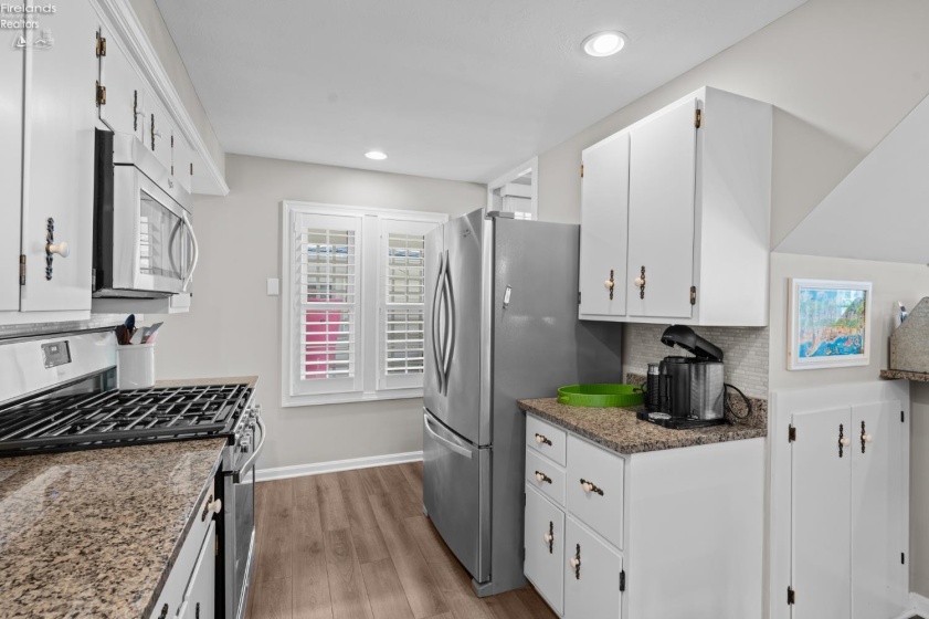 319 Seneca Avenue, Huron, 44839, 5 Bedroom Bedrooms, ,5 BathroomBathrooms,Residential,For Sale,Seneca,20263565
