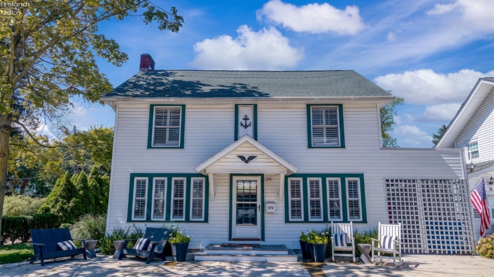 319 Seneca Avenue, Huron, 44839, 5 Bedroom Bedrooms, ,5 BathroomBathrooms,Residential,For Sale,Seneca,20263565