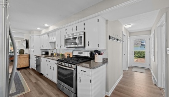 319 Seneca Avenue, Huron, 44839, 5 Bedroom Bedrooms, ,5 BathroomBathrooms,Residential,For Sale,Seneca,20263565 319 Seneca Avenue, Huron, 44839, 5 Bedroom Bedrooms, ,5 BathroomBathrooms,Residential,For Sale,Seneca,20263565