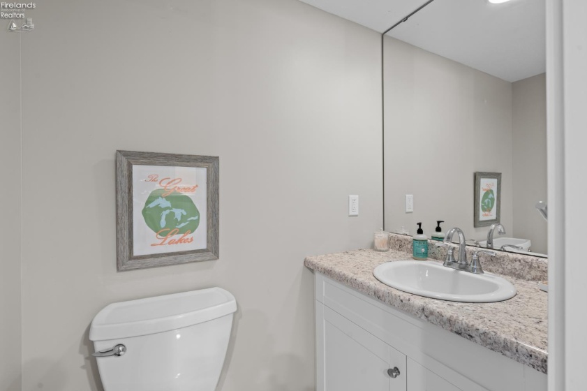 319 Seneca Avenue, Huron, 44839, 5 Bedroom Bedrooms, ,5 BathroomBathrooms,Residential,For Sale,Seneca,20263565