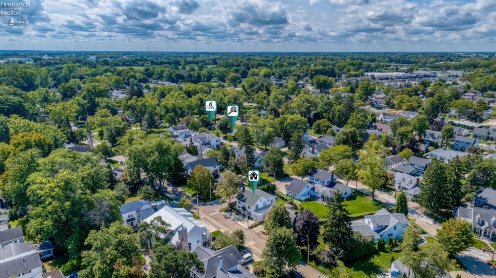 319 Seneca Avenue, Huron, 44839, 5 Bedroom Bedrooms, ,5 BathroomBathrooms,Residential,For Sale,Seneca,20263565