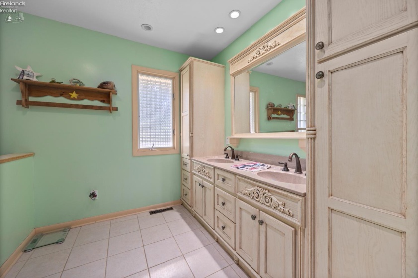 1 Sunrise Ridge N, Berlin Heights, 44814, 4 Bedroom Bedrooms, ,4 BathroomBathrooms,Residential,For Sale,Sunrise Ridge N,20263566