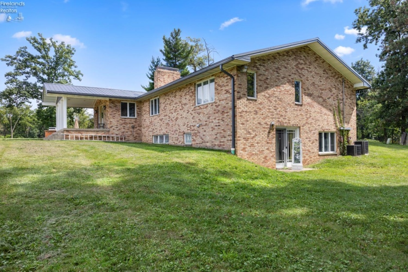 1 Sunrise Ridge N, Berlin Heights, 44814, 4 Bedroom Bedrooms, ,4 BathroomBathrooms,Residential,For Sale,Sunrise Ridge N,20263566