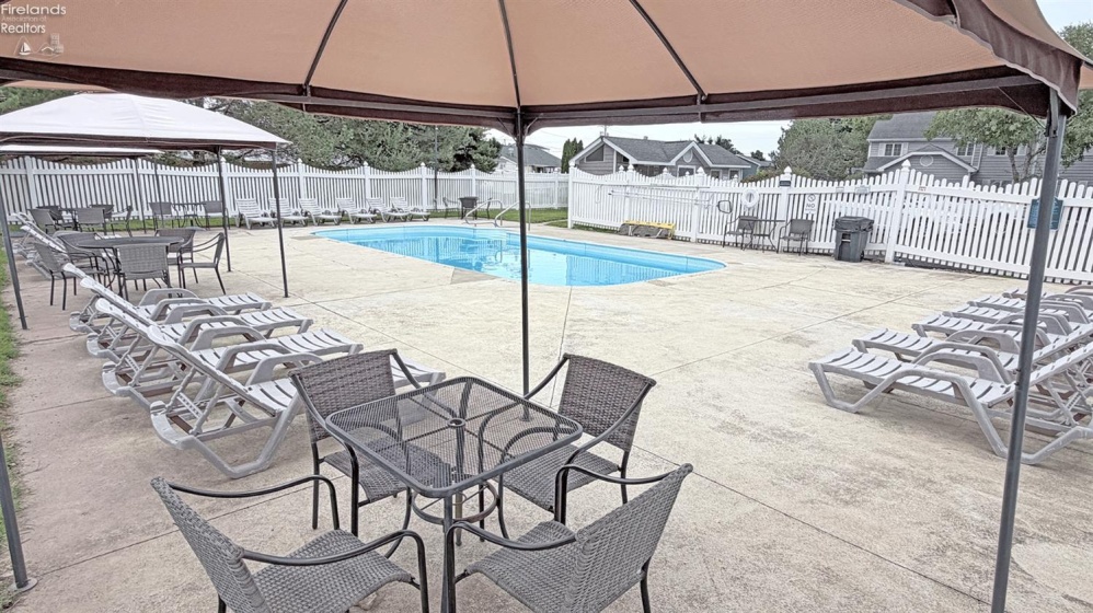 111 Lakeshore, Kelleys Island, 43438, 2 Bedroom Bedrooms, ,2 BathroomBathrooms,Residential,For Sale,Lakeshore,20263613