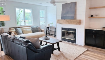111 Lakeshore, Kelleys Island, 43438, 2 Bedroom Bedrooms, ,2 BathroomBathrooms,Residential,For Sale,Lakeshore,20263613