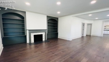 907 Central Avenue, Sandusky, 44870, 5 Bedroom Bedrooms, ,3 BathroomBathrooms,Residential,For Sale,Central,20263418