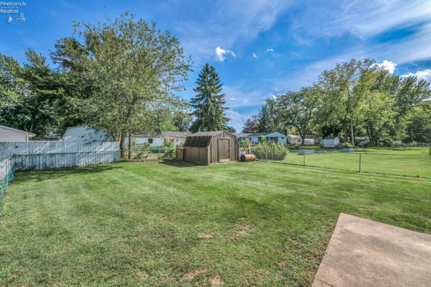 3811 Hoffman Drive, Sandusky, 44870, 3 Bedroom Bedrooms, ,2 BathroomBathrooms,Residential,For Sale,Hoffman,20263474