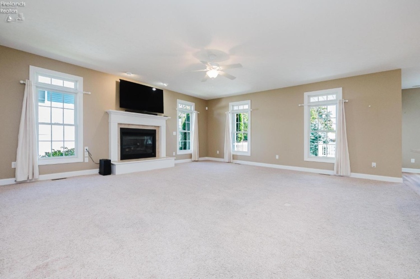 738 Walnut Ridge, Sandusky, 44870, 5 Bedroom Bedrooms, ,4 BathroomBathrooms,Residential,For Sale,Walnut Ridge,20263578