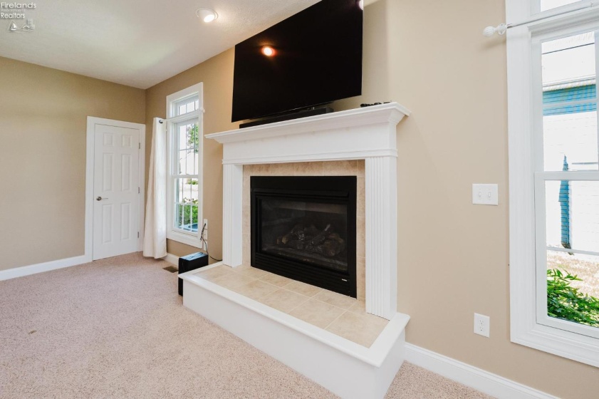 738 Walnut Ridge, Sandusky, 44870, 5 Bedroom Bedrooms, ,4 BathroomBathrooms,Residential,For Sale,Walnut Ridge,20263578