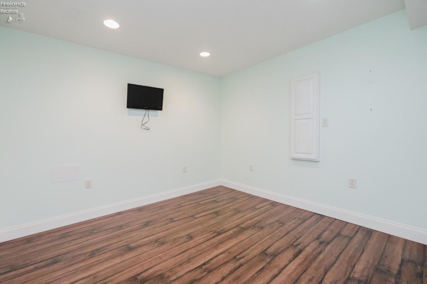738 Walnut Ridge, Sandusky, 44870, 5 Bedroom Bedrooms, ,4 BathroomBathrooms,Residential,For Sale,Walnut Ridge,20263578