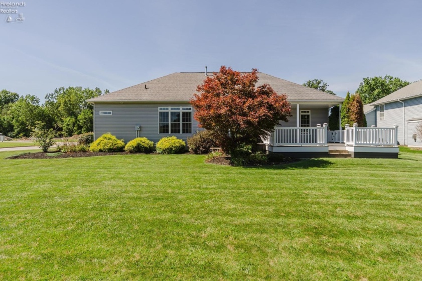 738 Walnut Ridge, Sandusky, 44870, 5 Bedroom Bedrooms, ,4 BathroomBathrooms,Residential,For Sale,Walnut Ridge,20263578