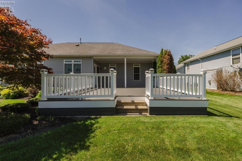 738 Walnut Ridge, Sandusky, 44870, 5 Bedroom Bedrooms, ,4 BathroomBathrooms,Residential,For Sale,Walnut Ridge,20263578