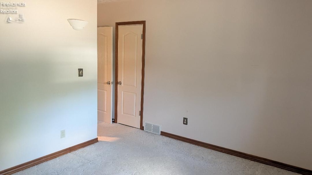 103 Ridge Street, Monroeville, 44847, 3 Bedroom Bedrooms, ,2 BathroomBathrooms,Residential,For Sale,Ridge,20263618