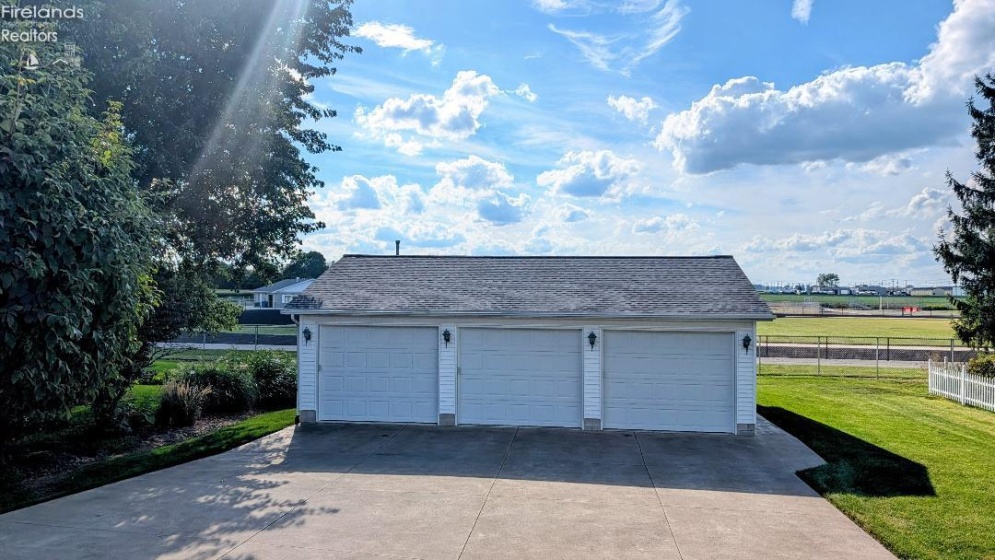 103 Ridge Street, Monroeville, 44847, 3 Bedroom Bedrooms, ,2 BathroomBathrooms,Residential,For Sale,Ridge,20263618