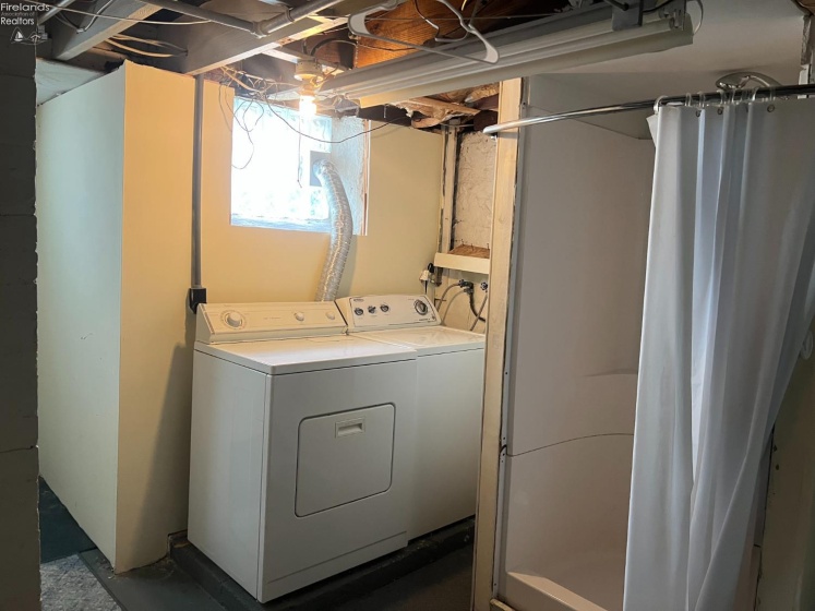 319 Arch Street, Fremont, 43420, ,Multiple Units,For Sale,Arch,20263605