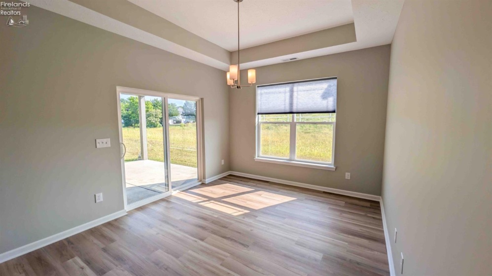 6025 Coventry Circle, Huron, 44, 3 Bedroom Bedrooms, ,2 BathroomBathrooms,Residential,For Sale,Coventry,20263575