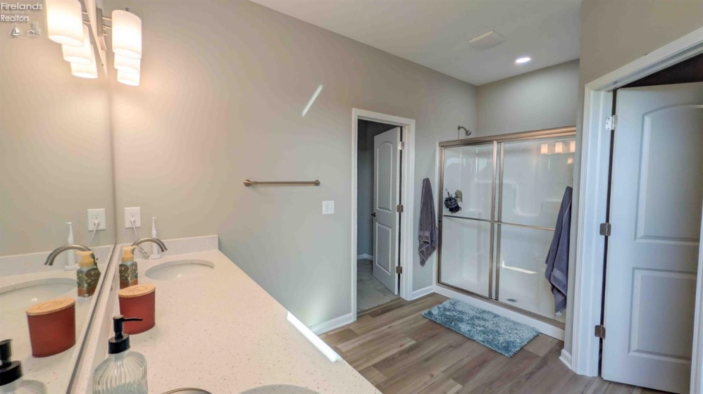 6025 Coventry Circle, Huron, 44, 3 Bedroom Bedrooms, ,2 BathroomBathrooms,Residential,For Sale,Coventry,20263575