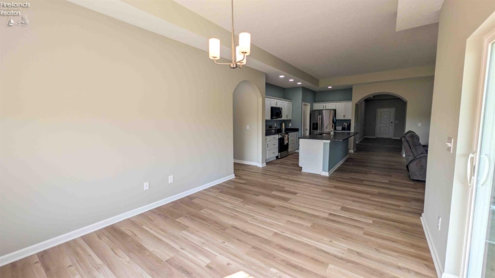 6025 Coventry Circle, Huron, 44, 3 Bedroom Bedrooms, ,2 BathroomBathrooms,Residential,For Sale,Coventry,20263575