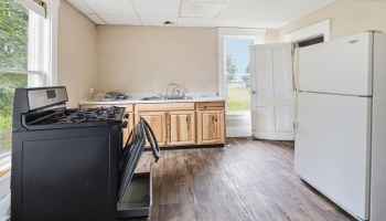 529 Tiffin Street, Fremont, 43420, 3 Bedroom Bedrooms, ,1 BathroomBathrooms,Residential,For Sale,Tiffin,20263628