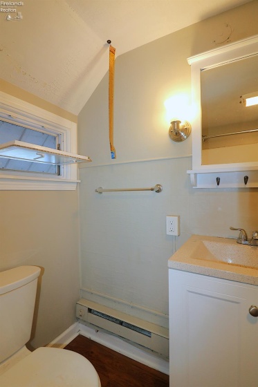 8 Chatham Street, Norwalk, 44857, ,Multiple Units,For Sale,Chatham,20263576