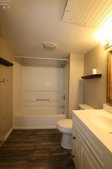 8 Chatham Street, Norwalk, 44857, ,Multiple Units,For Sale,Chatham,20263576