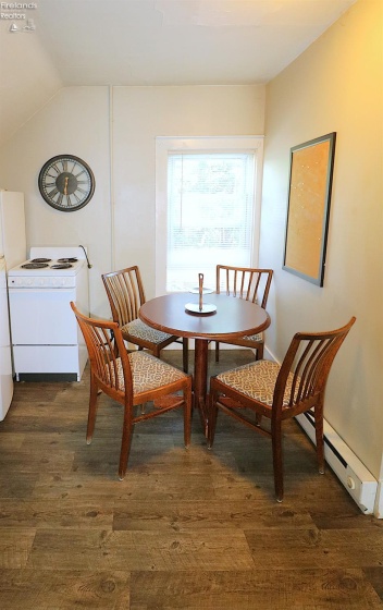 8 Chatham Street, Norwalk, 44857, ,Multiple Units,For Sale,Chatham,20263576