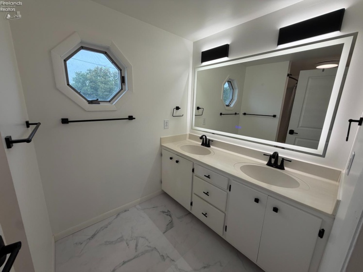 24 West Street, Norwalk, 44857, 3 Bedroom Bedrooms, ,2 BathroomBathrooms,Residential,For Sale,West,20263610