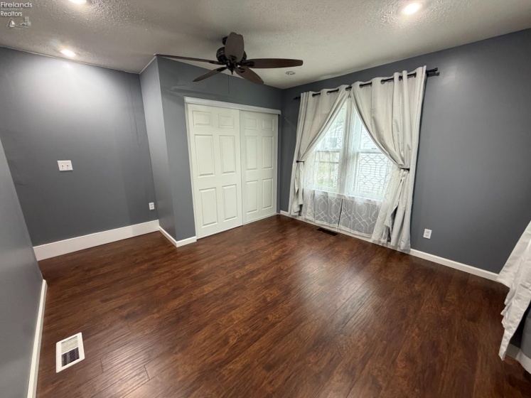 24 West Street, Norwalk, 44857, 3 Bedroom Bedrooms, ,2 BathroomBathrooms,Residential,For Sale,West,20263610