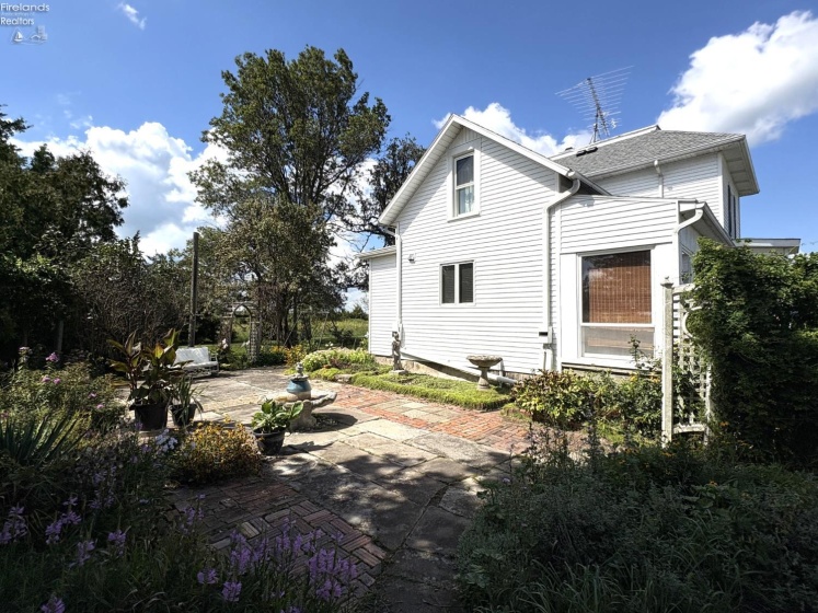 5981 Sherman-Norwich Road, Bellevue, 44811, 3 Bedroom Bedrooms, ,2 BathroomBathrooms,Residential,For Sale,Sherman-Norwich,20263581