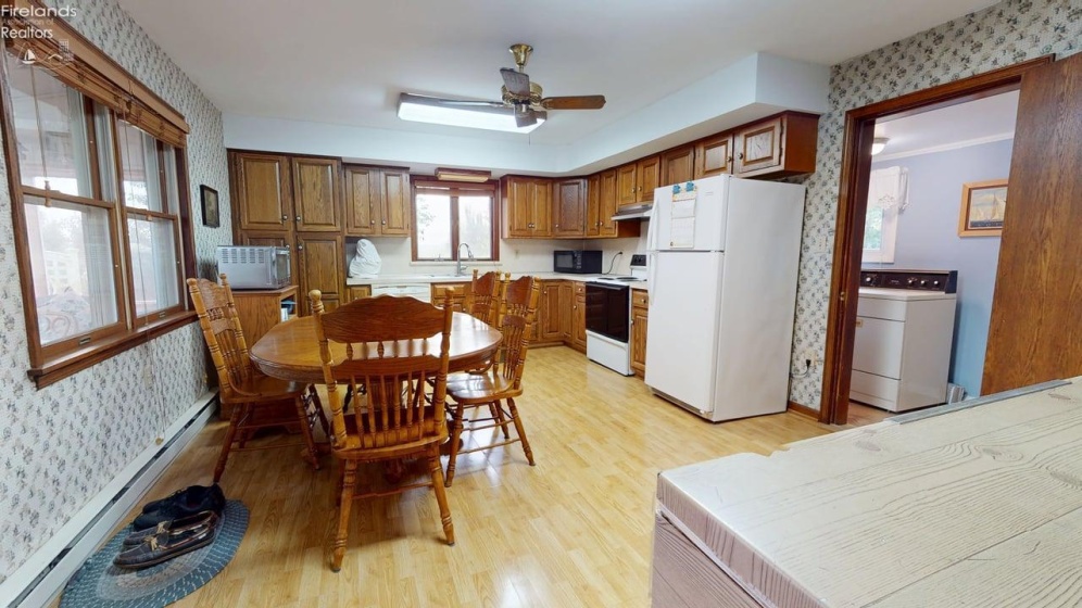 5981 Sherman-Norwich Road, Bellevue, 44811, 3 Bedroom Bedrooms, ,2 BathroomBathrooms,Residential,For Sale,Sherman-Norwich,20263581