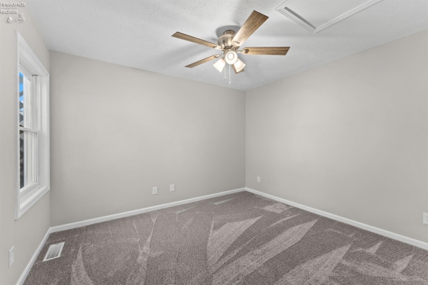 1101 main Street, Clyde, 43410, 3 Bedroom Bedrooms, ,2 BathroomBathrooms,Residential,For Sale,main,20263526