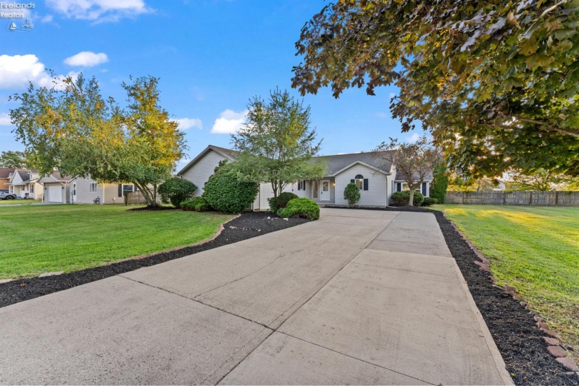1101 main Street, Clyde, 43410, 3 Bedroom Bedrooms, ,2 BathroomBathrooms,Residential,For Sale,main,20263526